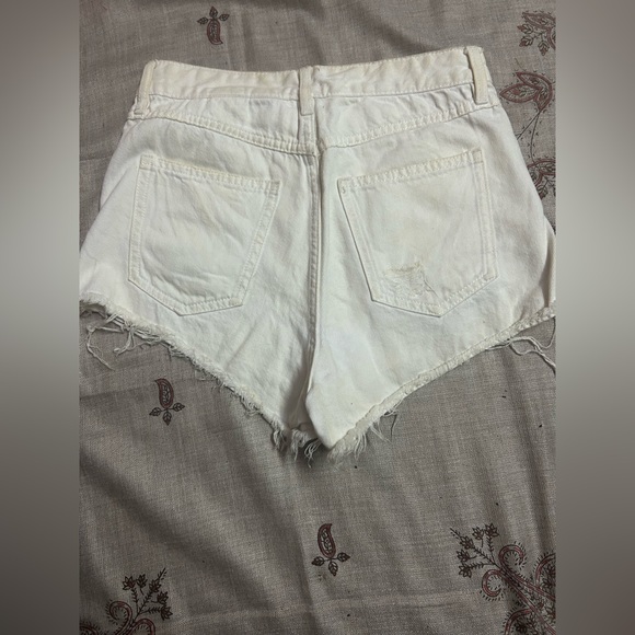 H&M white distressed shorts - size 26 - 4pockets - Picture 6 of 8